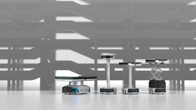 Mehrere GeekPlus-Serie Roboter der S-Serie in Einsatz