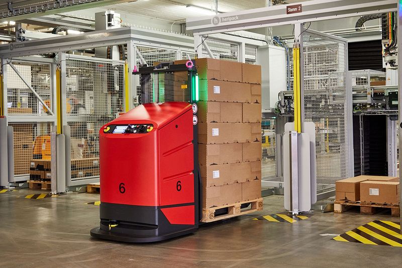 Autonomous Forklift with a pallet