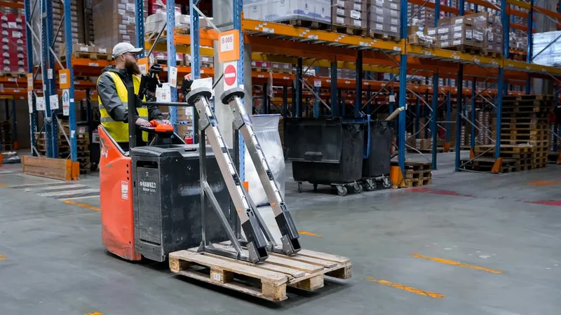 Digigate Flex wird von einem EPT transportiert