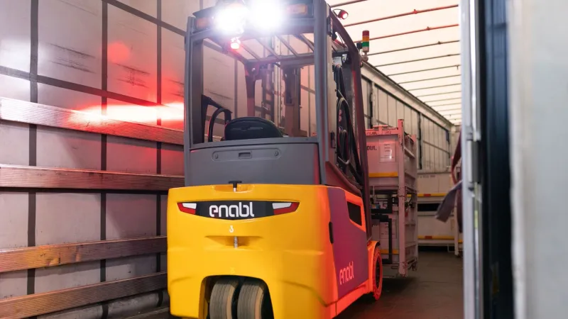 Frontstapler LKW
