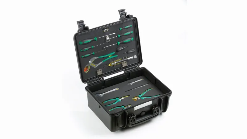 Shadowboard suitcase